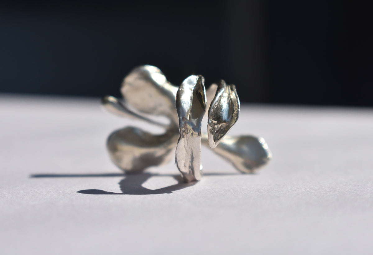 Orchid ring