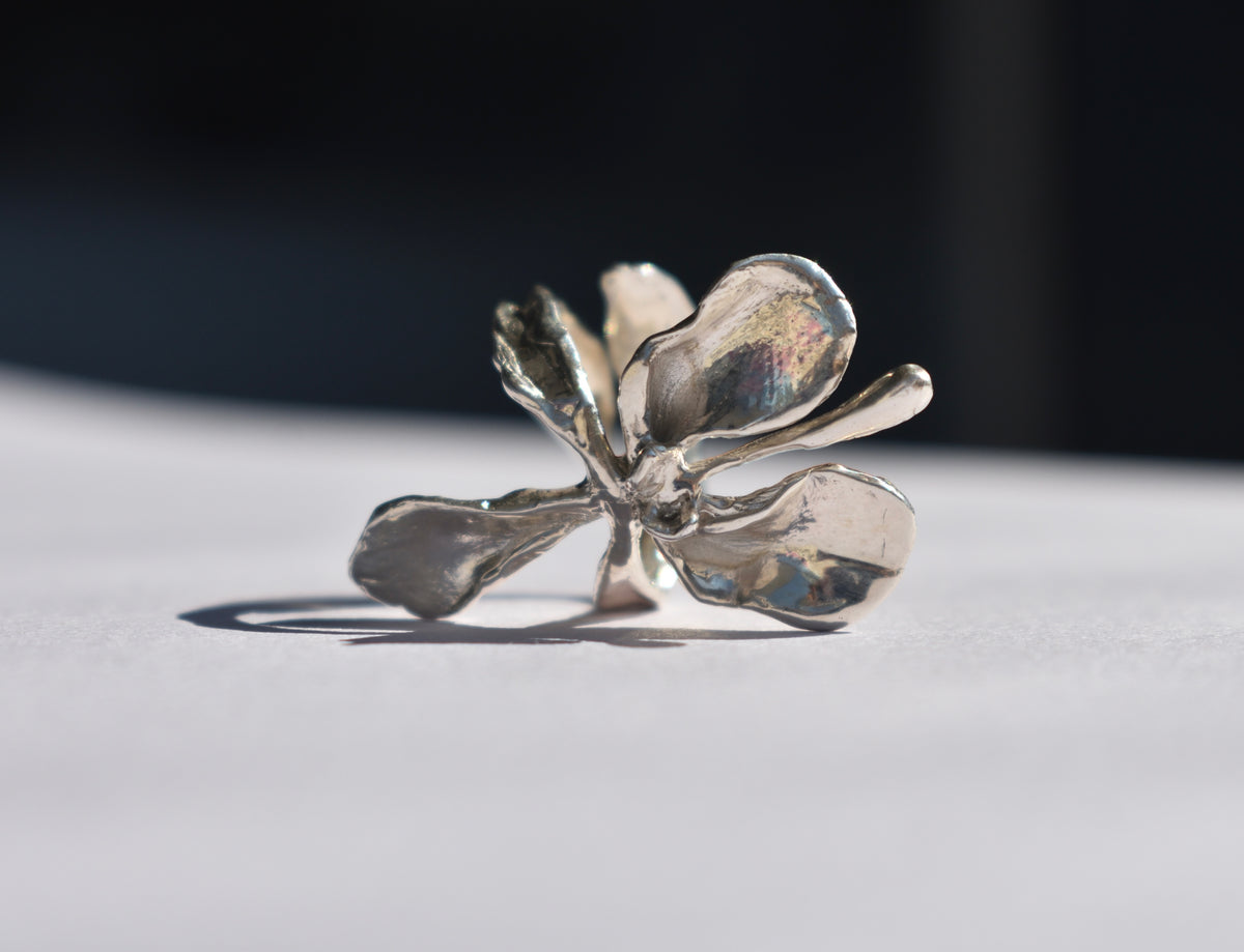 Orchid ring